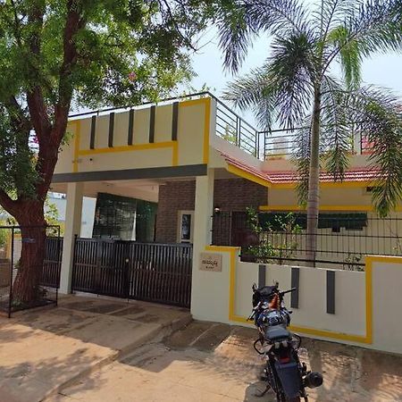 S R Luxurious Fully Ac 3 Bhk Bunglow Mysore Villa Eksteriør bilde